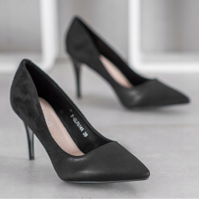 SHELOVET Stylische schwarze High Heels 1