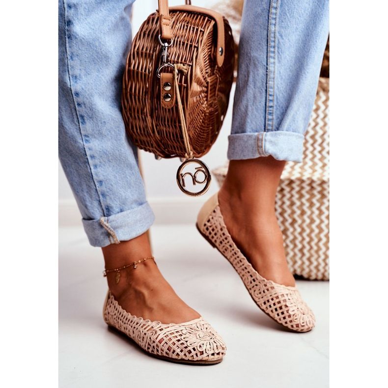 Lu Boo Damen Beige Durchbrochene Ballerinas Geflochtene Tragetasche 1