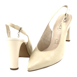 Caprice Sandalen auf einem Pfosten für Damen 29603 beige 3
