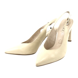Caprice Sandalen auf einem Pfosten für Damen 29603 beige 2