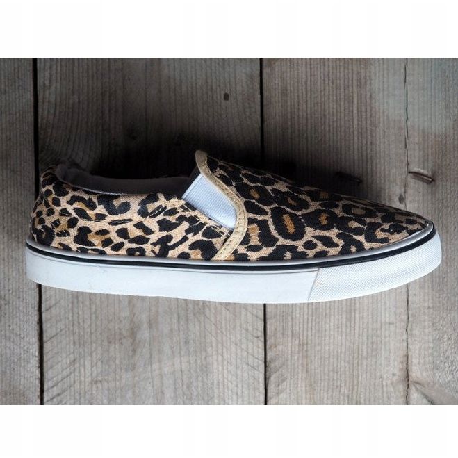 Slip On Sneakers Slip On C03 Braun 1