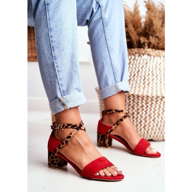 Lu Boo Sandalen Red Panther auf der Post Dora rot 1