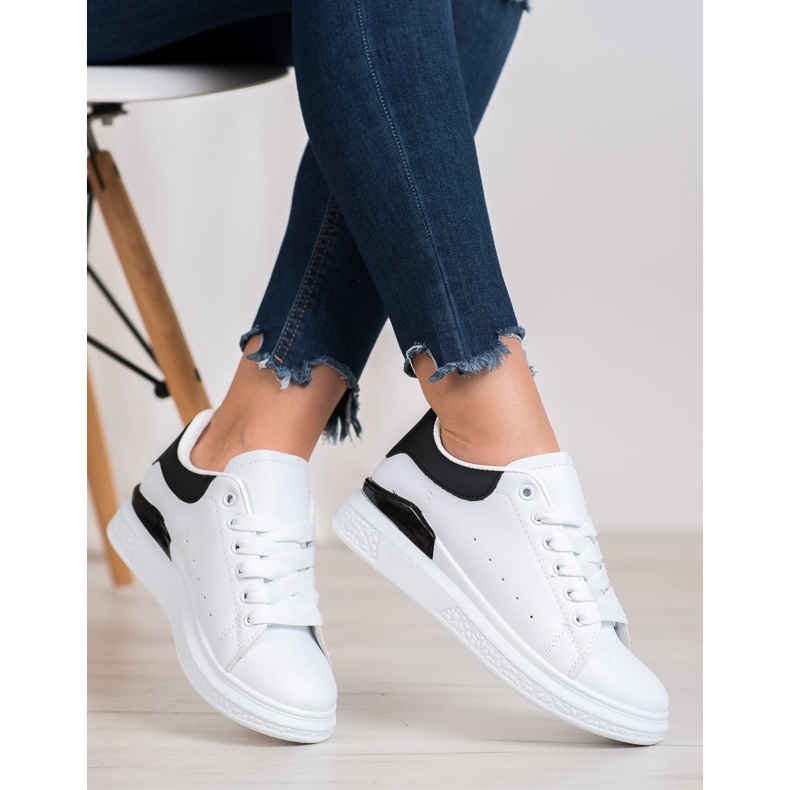 SHELOVET Modische Sportschuhe weiß 1