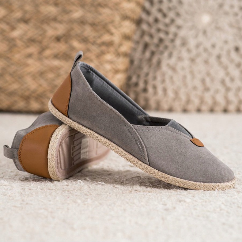 SHELOVET Graue Slipper 2
