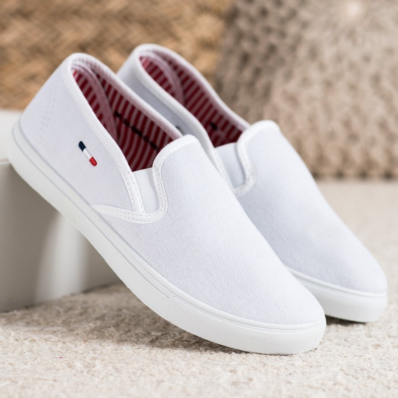 SHELOVET Weiße Textil-Sneakers 1