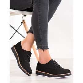 Seastar Schwarze Brogues 1