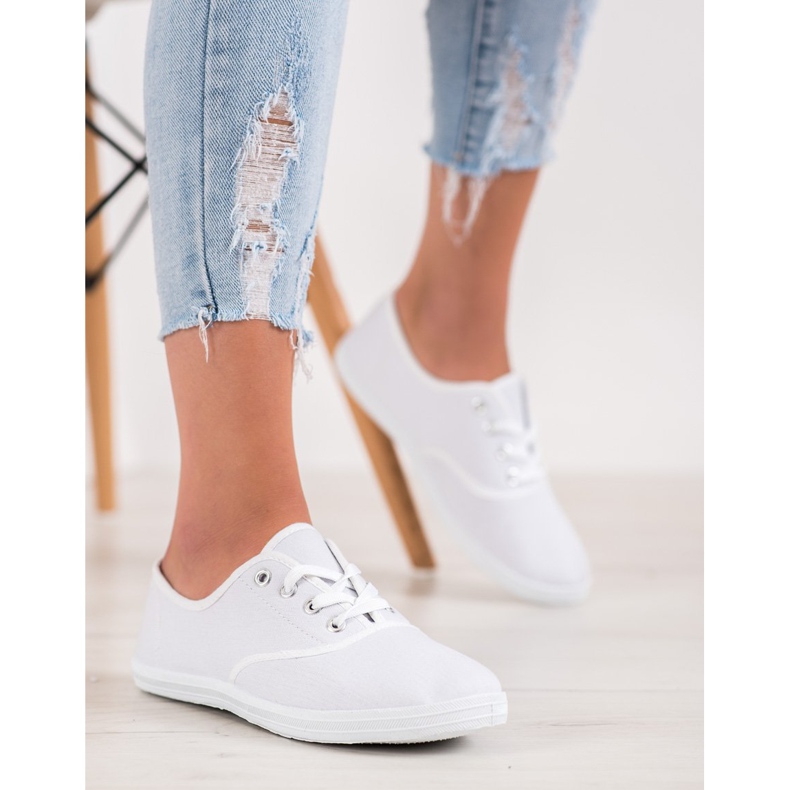 SHELOVET Hellweiße Turnschuhe 2