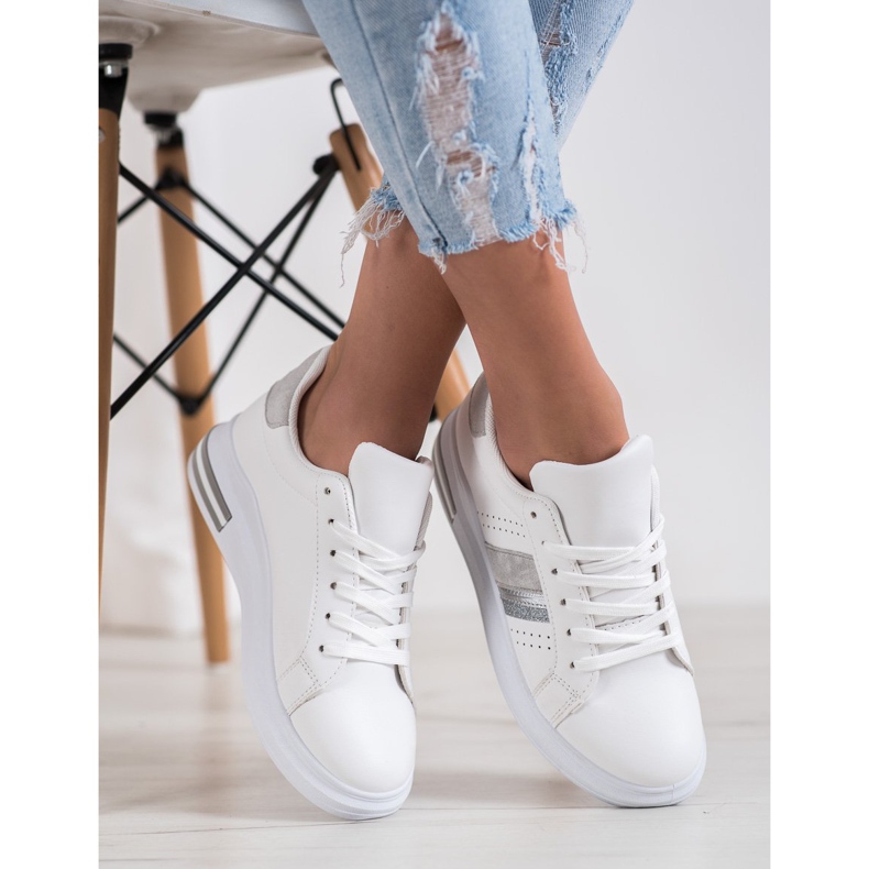 SHELOVET Sneakers mit Wildledereinsätzen weiß 2