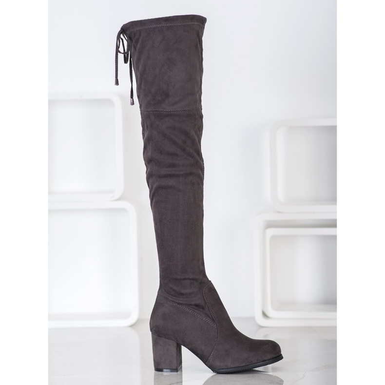 J. Star Slip-on-Stiefel an einem Pfosten grau 2