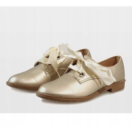 Goldene Schnürschuhe 188-233 gelb 1