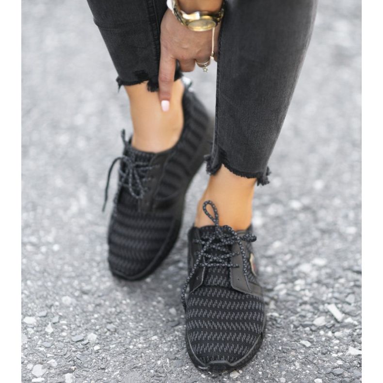 Schwarze PH-16 leichte Sportschuhe 1