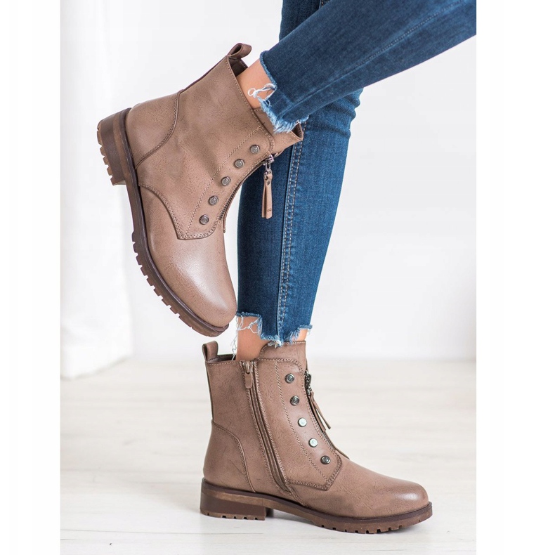 J. Star Arbeiter auf dem Slider beige 1