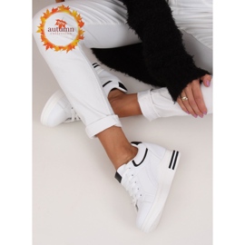 Weiße BY-0370 WHITE / BLACK Sneakers auf einem versteckten Keil schwarz 1