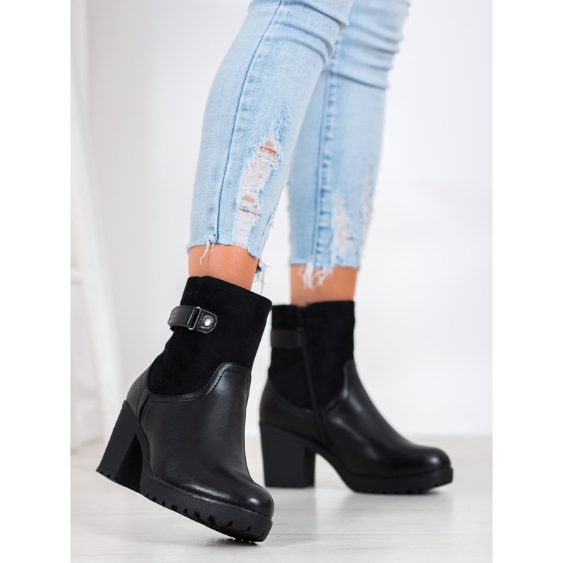 J. Star Warme Stiefel auf der Post schwarz 1