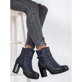 J. Star Freizeitstiefel auf einem Pfosten marineblau blau 1