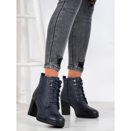J. Star Gebundene Stiefeletten an einem Pfosten marineblau blau 2