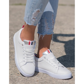 SHELOVET Stilvolle Sneaker mit Öko-Leder weiß 2