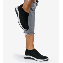 Schwarze Sport-Slipper KK-211 2