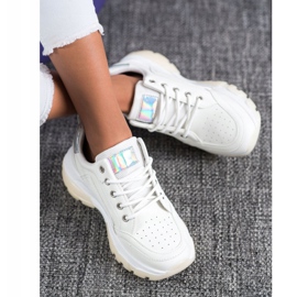 SHELOVET Turnschuhe aus Öko-Leder weiß 2