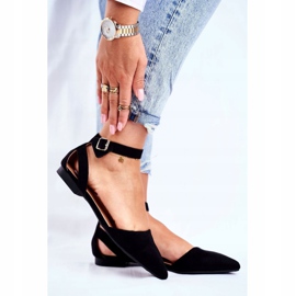 SEA Schwarze flache Ballerinas für Damen mit Gürtel mit Allison Spitz 1