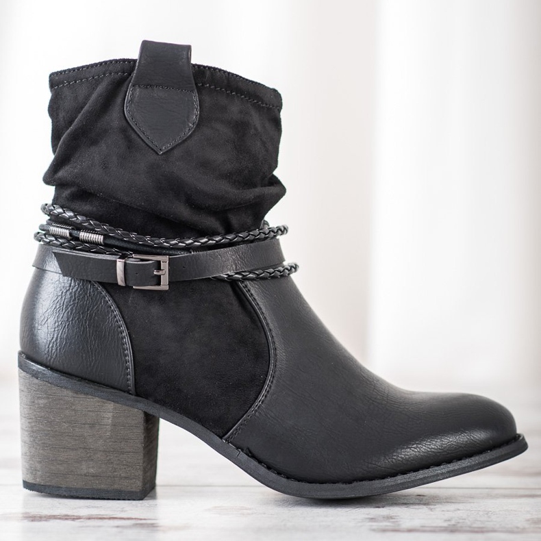 Goodin Cowgirls mit Zierstreifen schwarz 2