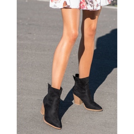 Erynn Hohe Cowboystiefel schwarz 1