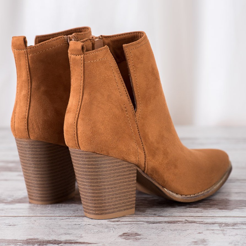 Erynn Wildlederstiefeletten mit Schnitt braun 1