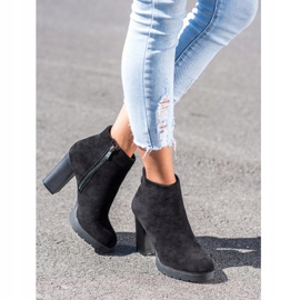 Goodin Stiefel mit mattem Absatz schwarz 1