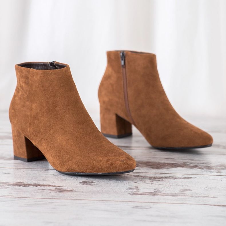 Klassische VINCEZA Stiefel braun 1