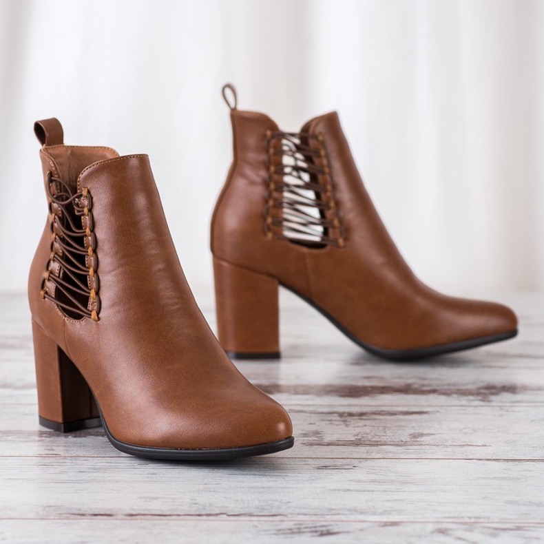 VINCEZA Stiefel mit Cut-Outs braun 1