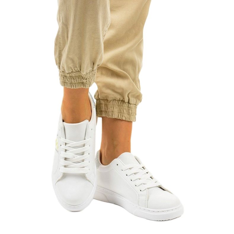 Klassische weiße Turnschuhe BK929-19 silber- 1