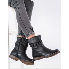 SHELOVET Isolierte flache Stiefel schwarz 2