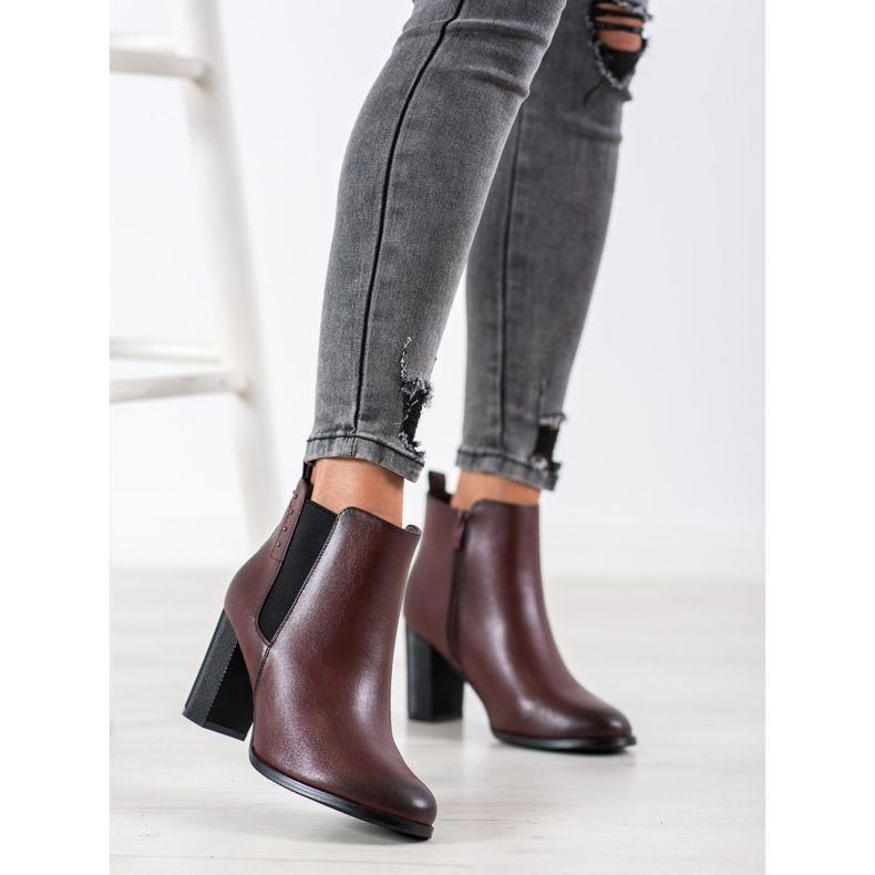 SHELOVET Stiefel mit dekorativem Absatz braun 1