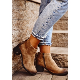 Vinceza Damenstiefel mit Absatz Wildleder Beige Volares 1