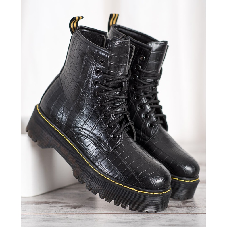 Seastar Arbeiter auf der Plattform schwarz 1