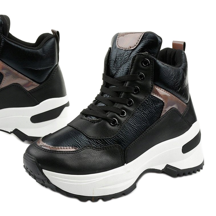 Schwarze, modische Daera Sneakers aus Kunstleder 1