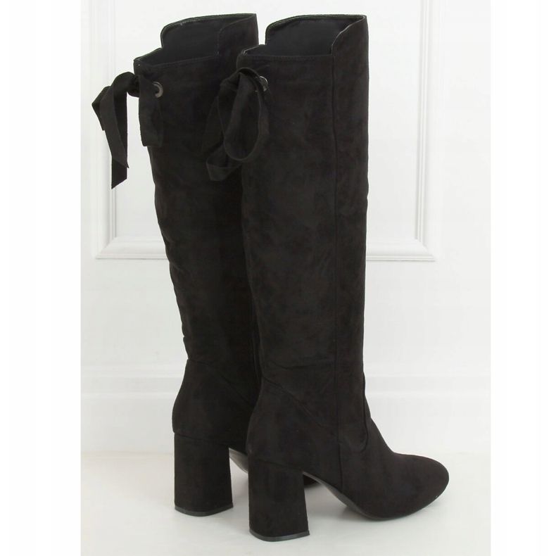 Schwarze Stiefel mit hohen Absätzen J19-65 Schwarz 1