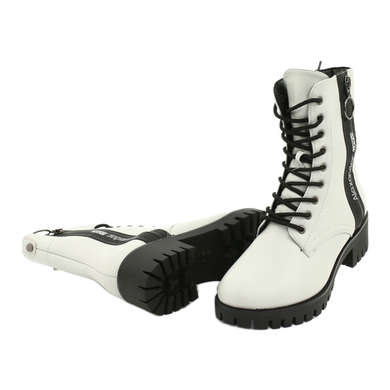 M.Daszyński Graue Holzarbeiter Daszyński MR1813-31 schwarz 3