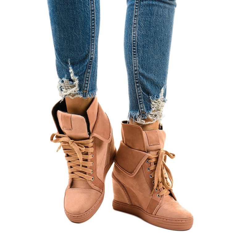 Rosa Sneaker mit Schnürsenkeln B12-22 1