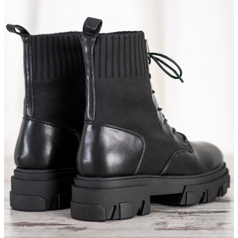 Seastar Modische Arbeiter auf der Plattform schwarz 1