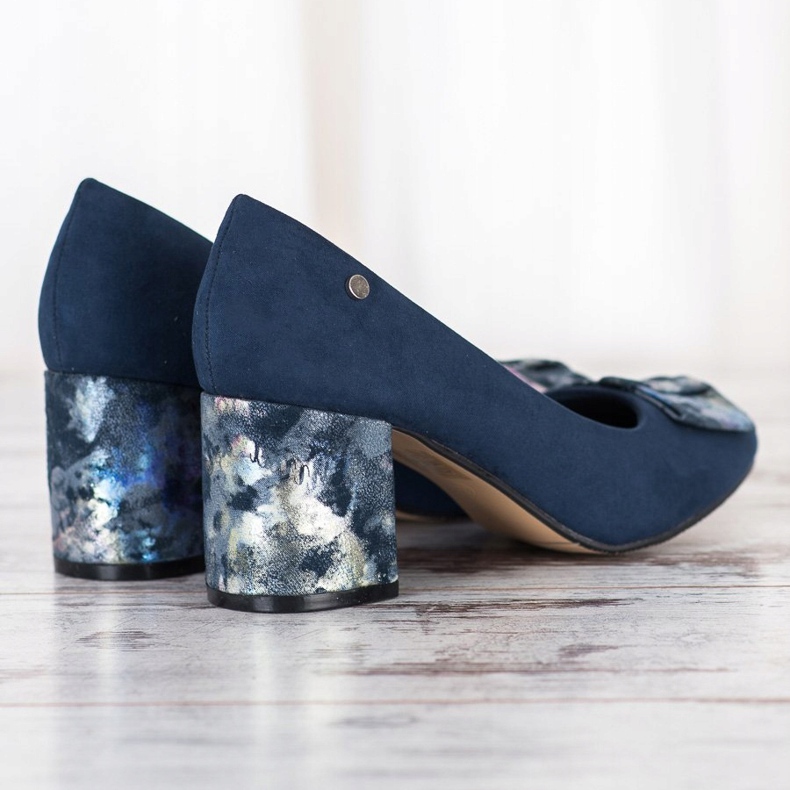 Filippo Bequeme Pumps auf einer Säule marineblau blau 1