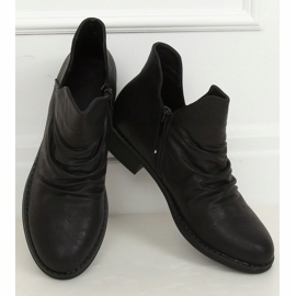 Schwarze Stiefel mit ausgeschnittenem Gesicht schwarz ST-22P Schwarz 1