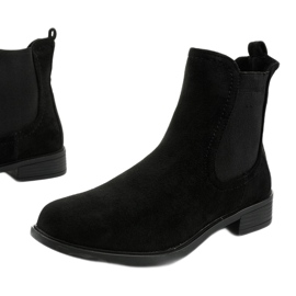 Schwarze Slip-On Stiefel von Aveley 1
