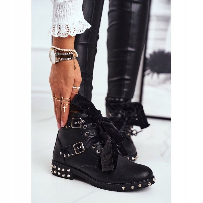 SEA Damen Stiefeletten Nieten Spikes Schwarz Magnet 1