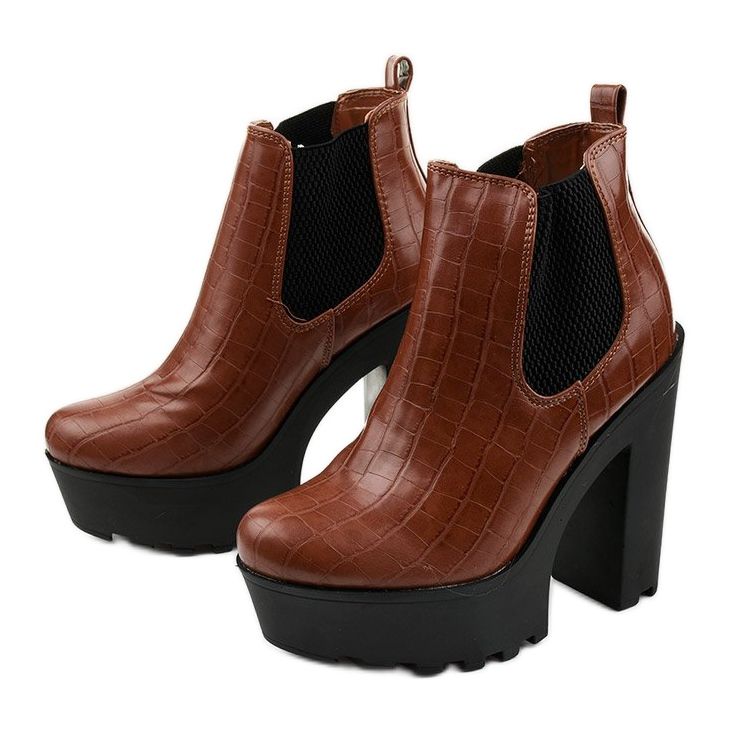 Kamelstiefel auf dem Zellola-Pfosten braun 2