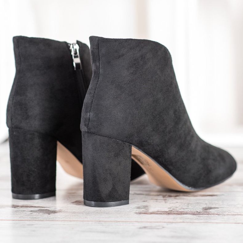 SHELOVET Schwarze Wildlederstiefel 1