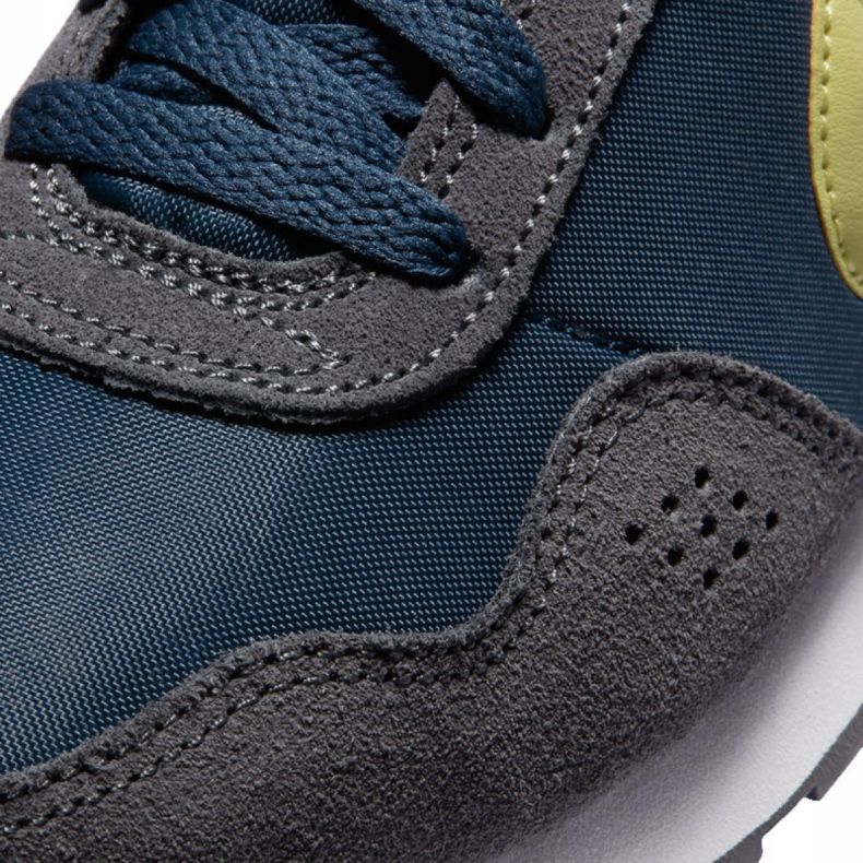 Nike Md Valiant Jr CN8558-400 Schuhe weiß mehrfarbig 1