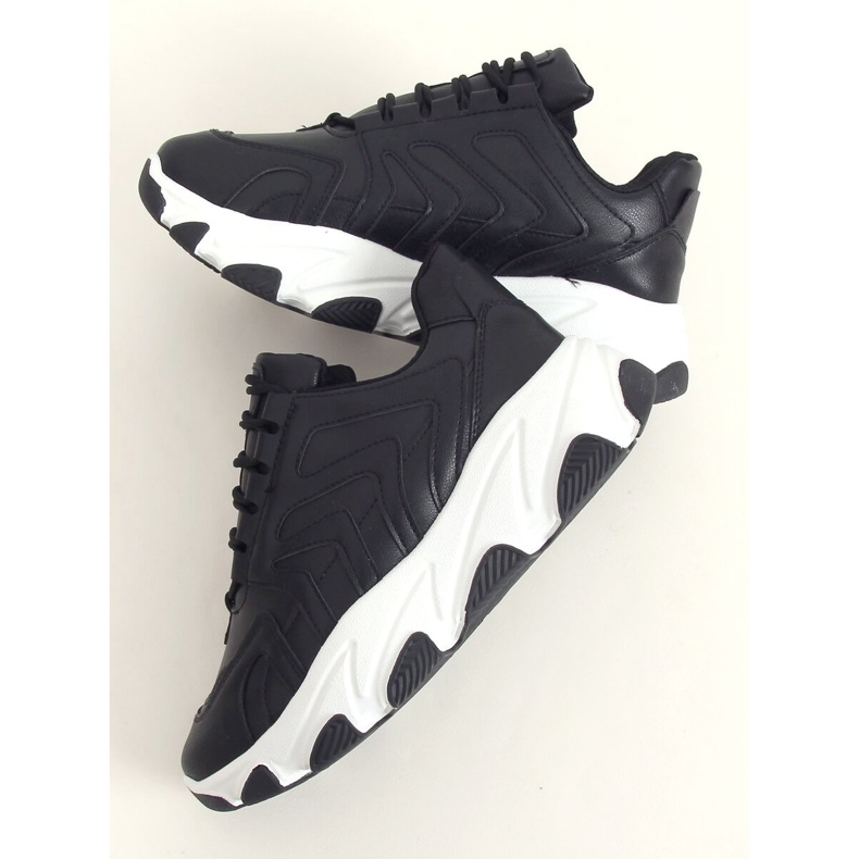 Schwarz YK301 Schwarze Sportschuhe 1