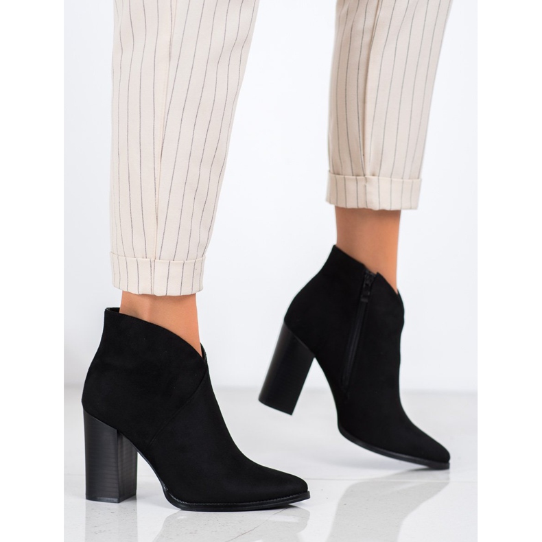 Filippo Stylische Stiefel auf einem Pfosten schwarz 1