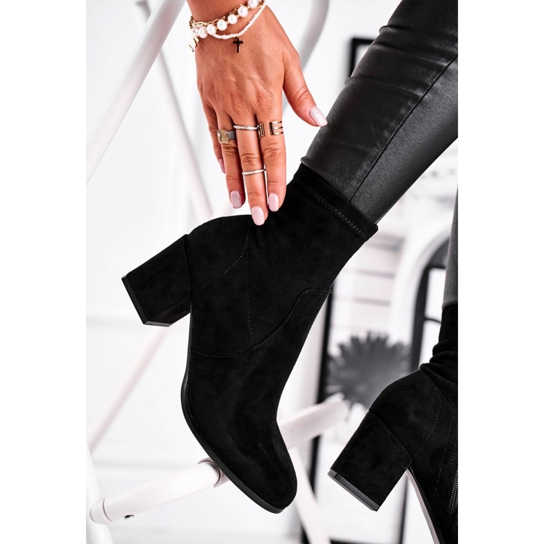 Merducio Stiefel aus schwarzem Wildleder für Damen 1